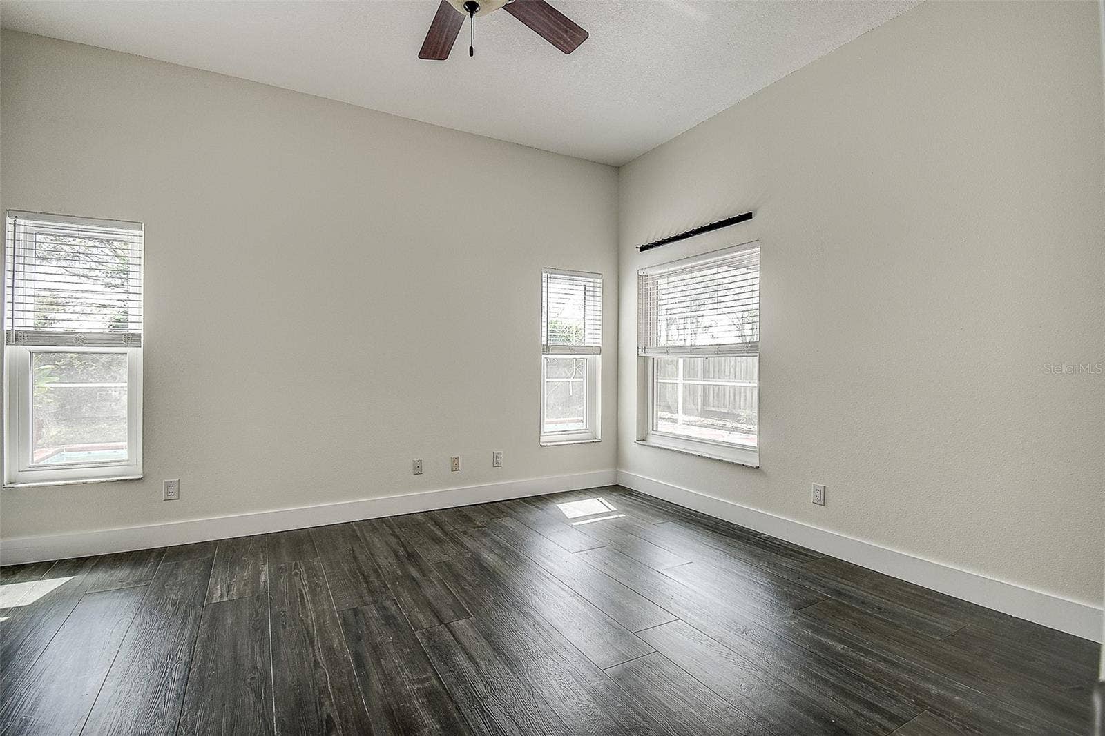 1709 SCOTCH PINE DRIVE, Brandon, FL 33511 Family room from another angle