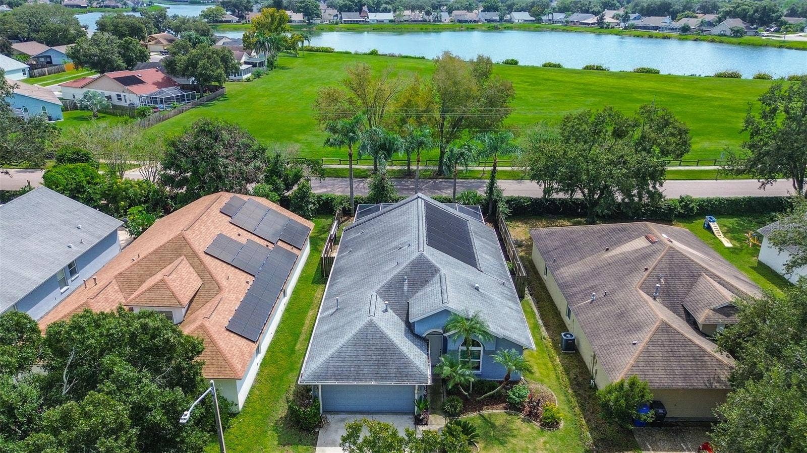 1709 SCOTCH PINE DRIVE, Brandon, FL 33511 Looking toward park behind home
