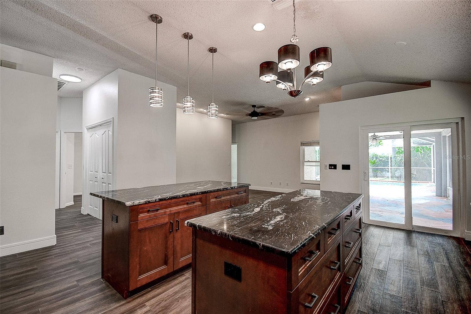 1709 SCOTCH PINE DRIVE, Brandon, FL 33511 Two large islands