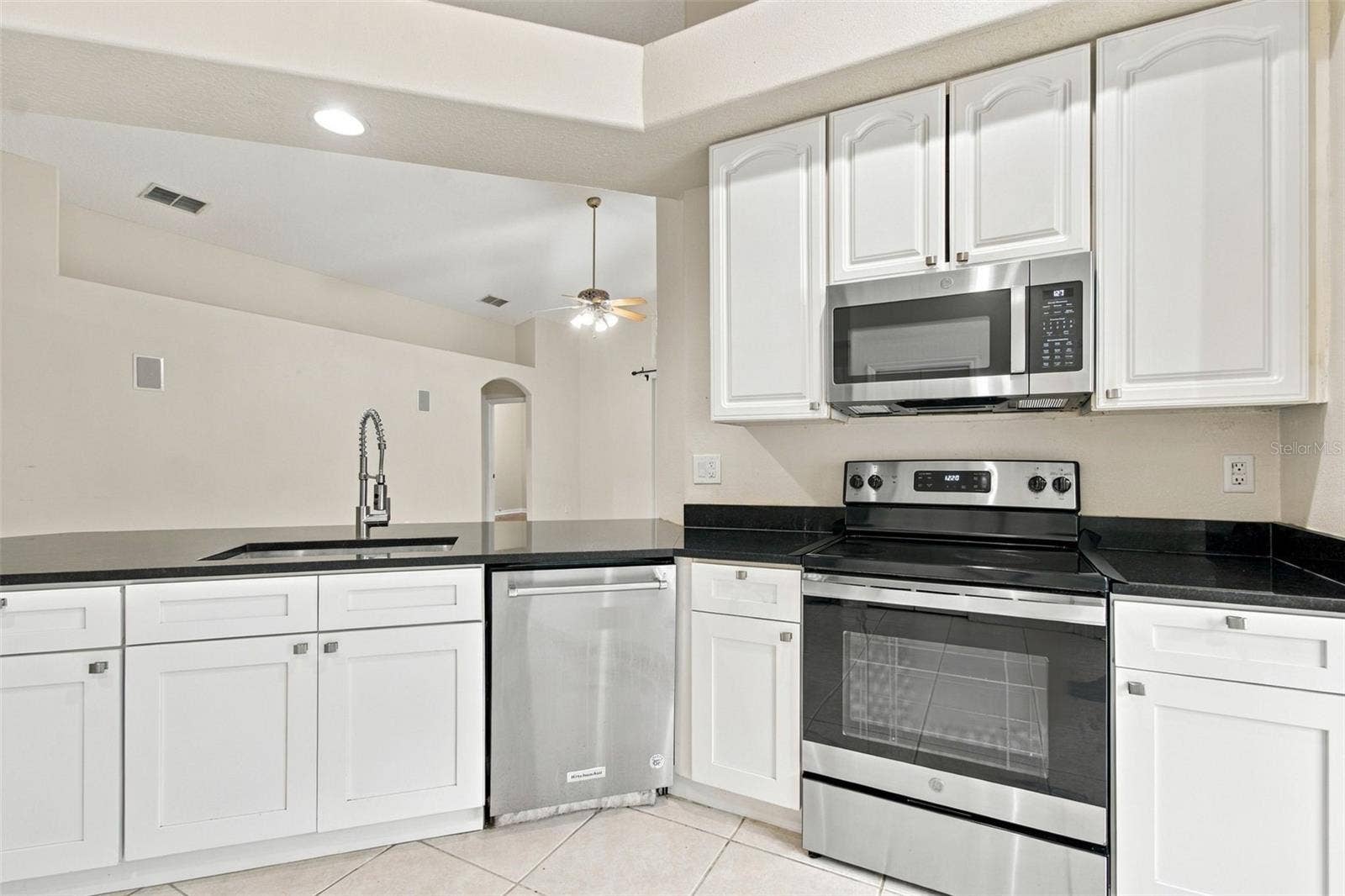 16207 ASHLEY PARK PLACE, Tampa, FL 33647
