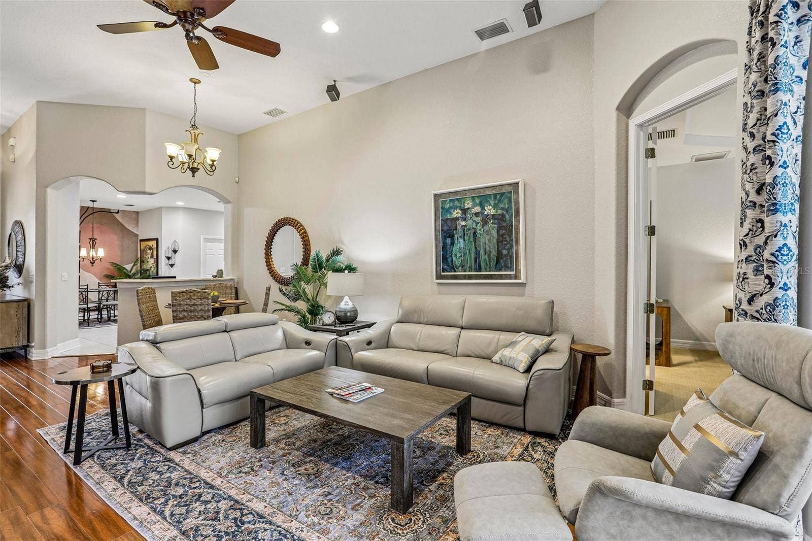 Family / Living room