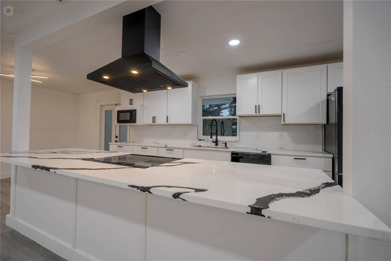 611 ROOKS ROAD, Seffner, FL 33584 611 ROOKS ROAD, Seffner, FL 33584
