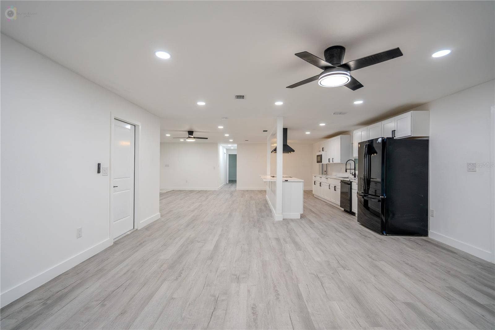 611 ROOKS ROAD, Seffner, FL 33584 611 ROOKS ROAD, Seffner, FL 33584