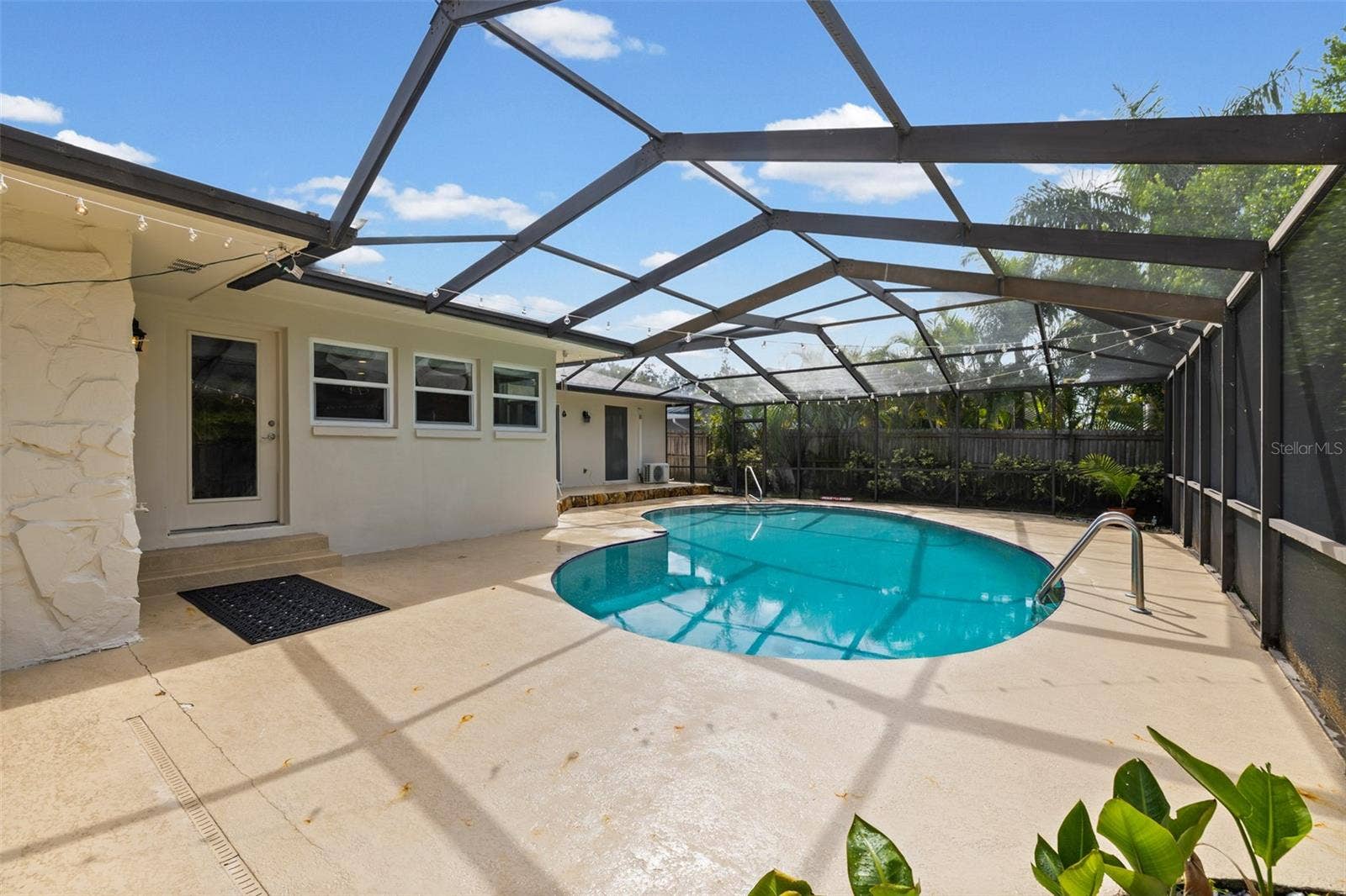 1570 HIGH BLUFF DRIVE, Largo, FL 33770