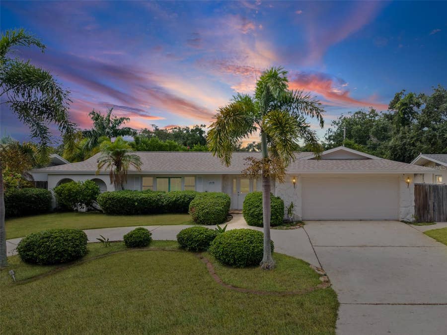 Property photo for 1570 HIGH BLUFF DRIVE, Largo, FL