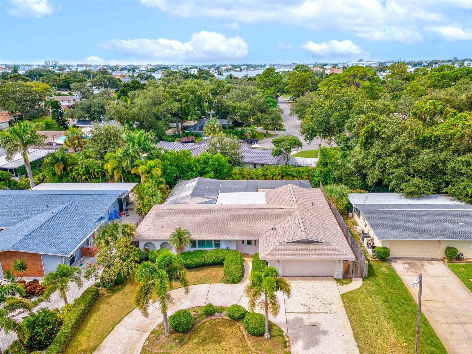 1570 HIGH BLUFF DRIVE, Largo, FL 33770