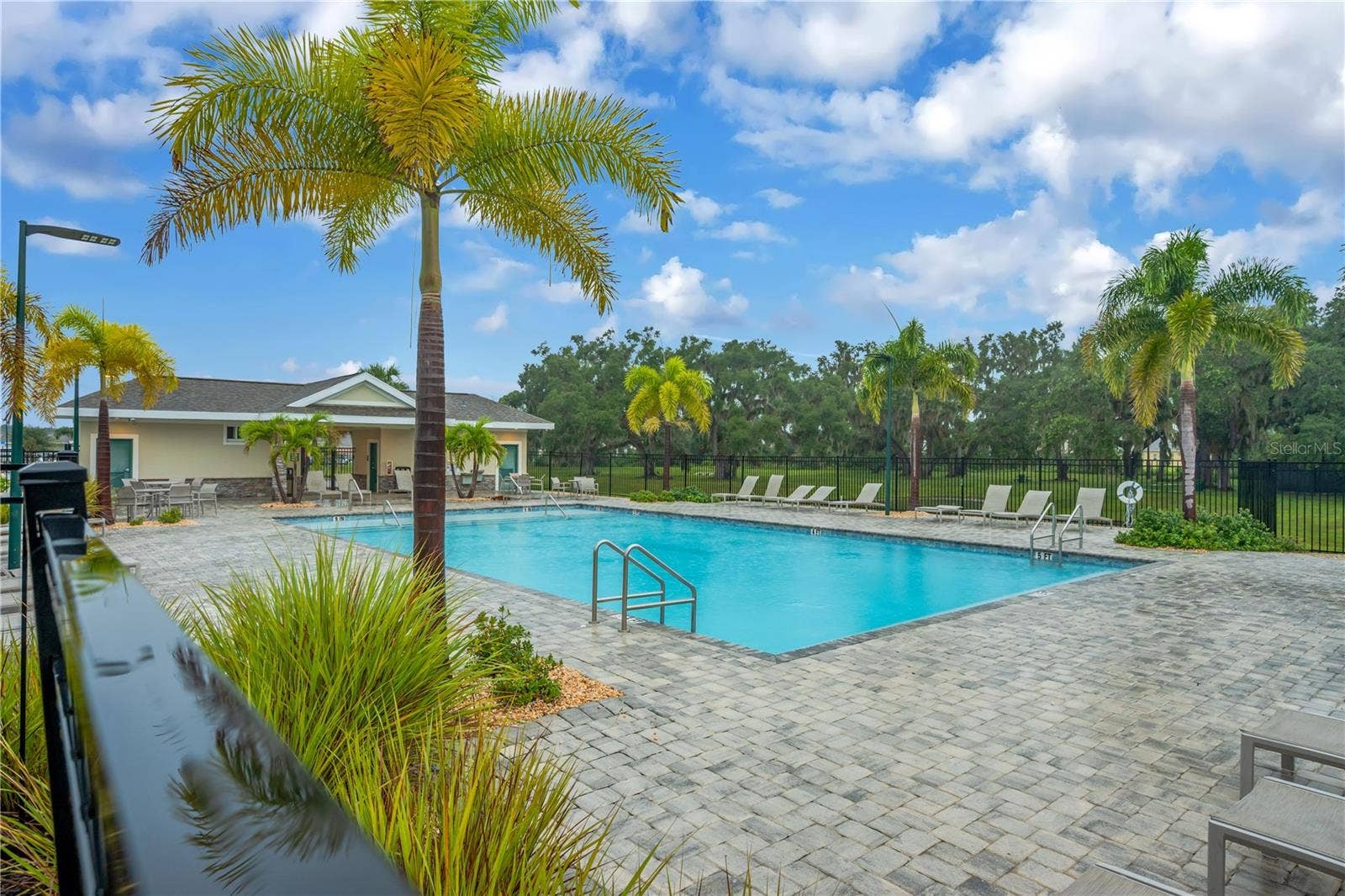 6221 114TH AVENUE E, Parrish, FL 34219 6221 114TH AVENUE E, Parrish, FL 34219