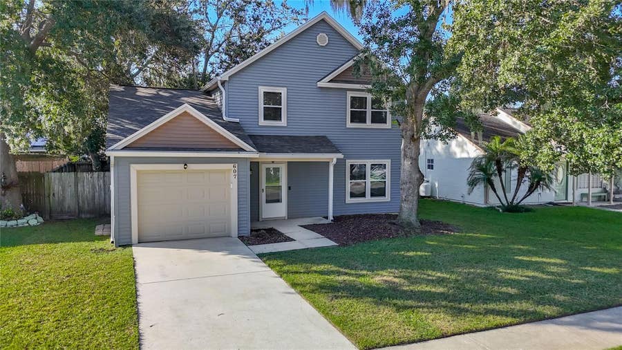Property photo for 607 BREEZEWAY COURT, Brandon, FL