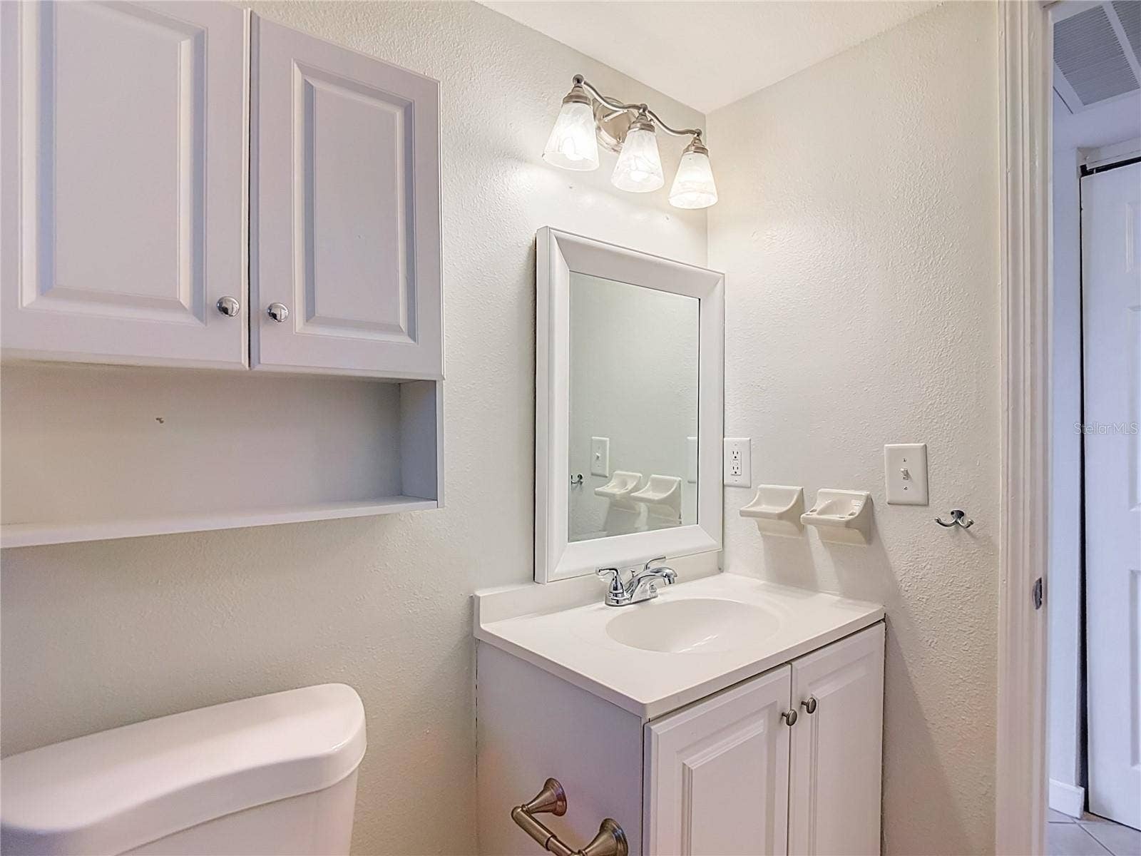 607 BREEZEWAY COURT, Brandon, FL 33511 607 BREEZEWAY COURT, Brandon, FL 33511