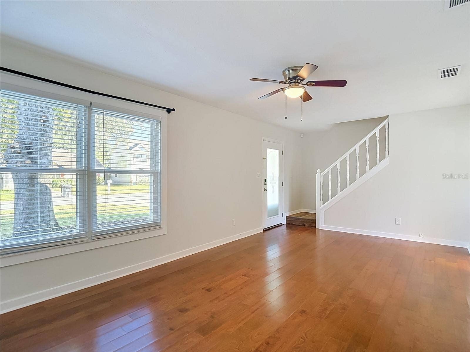 607 BREEZEWAY COURT, Brandon, FL 33511 607 BREEZEWAY COURT, Brandon, FL 33511