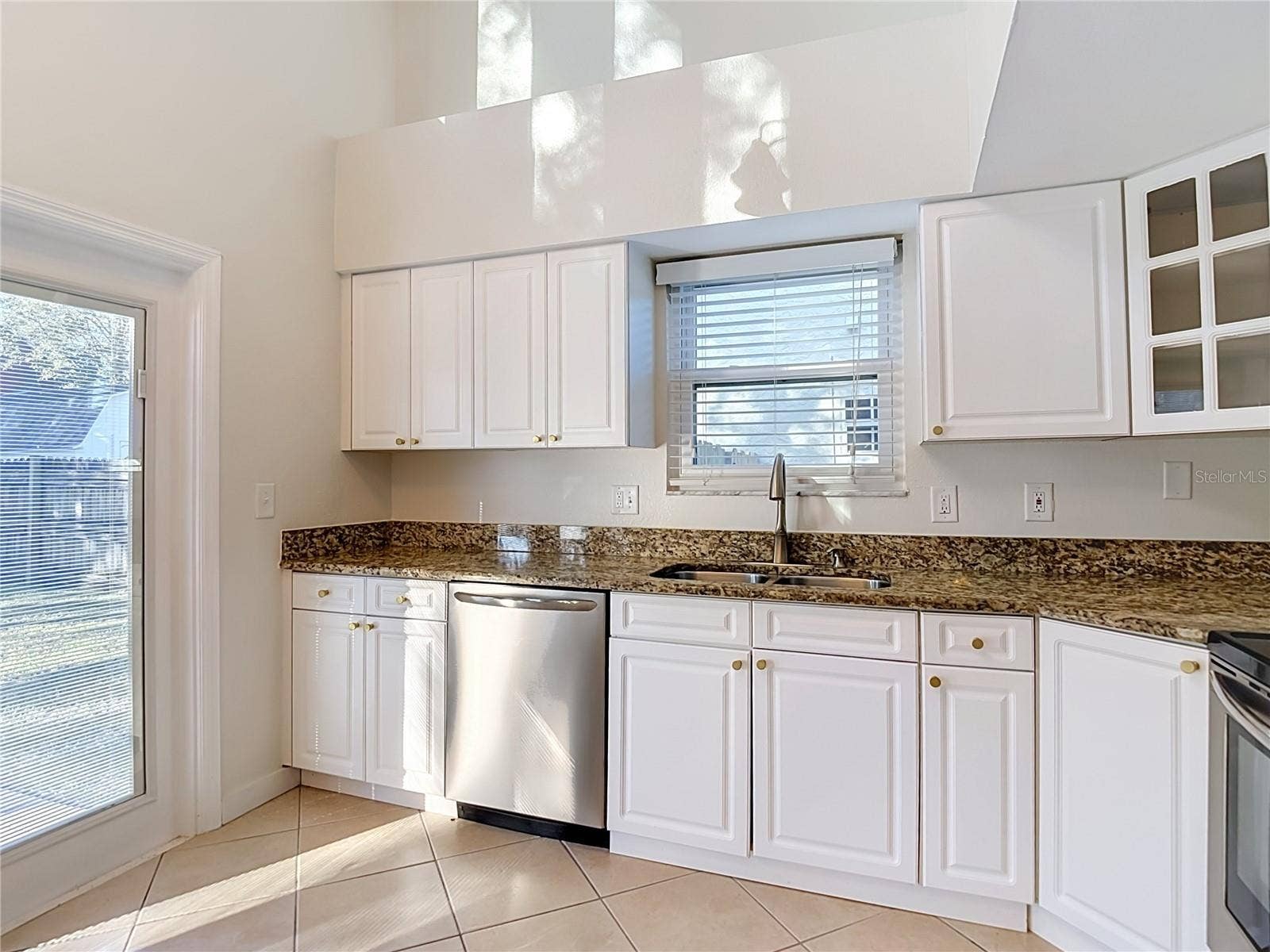 607 BREEZEWAY COURT, Brandon, FL 33511 607 BREEZEWAY COURT, Brandon, FL 33511