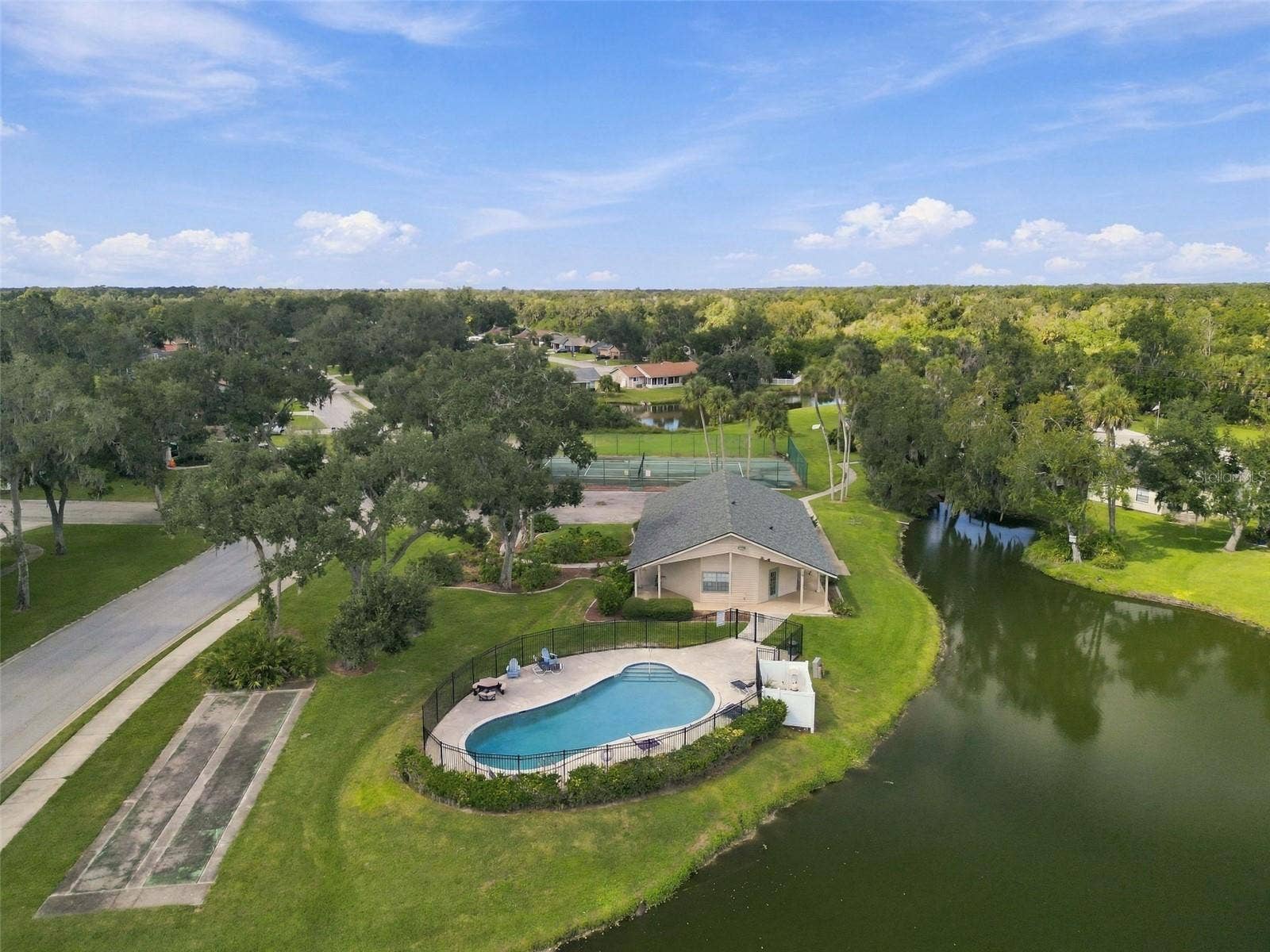 5404 80TH AVENUE CIRCLE E, Palmetto, FL 34221 5404 80TH AVENUE CIRCLE E, Palmetto, FL 34221