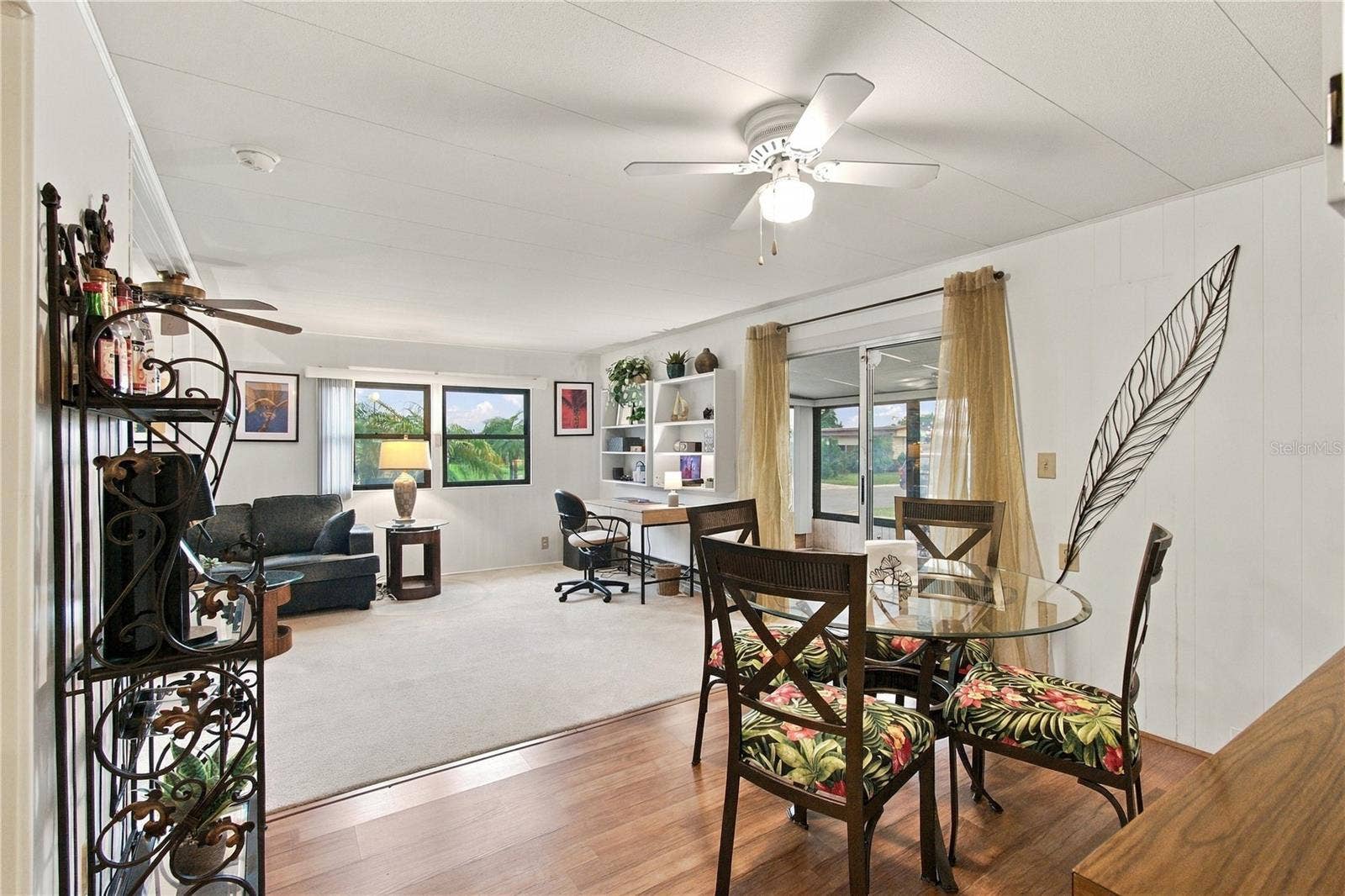 104 52ND AVENUE PLAZA E, Bradenton, FL 34203 104 52ND AVENUE PLAZA E, Bradenton, FL 34203