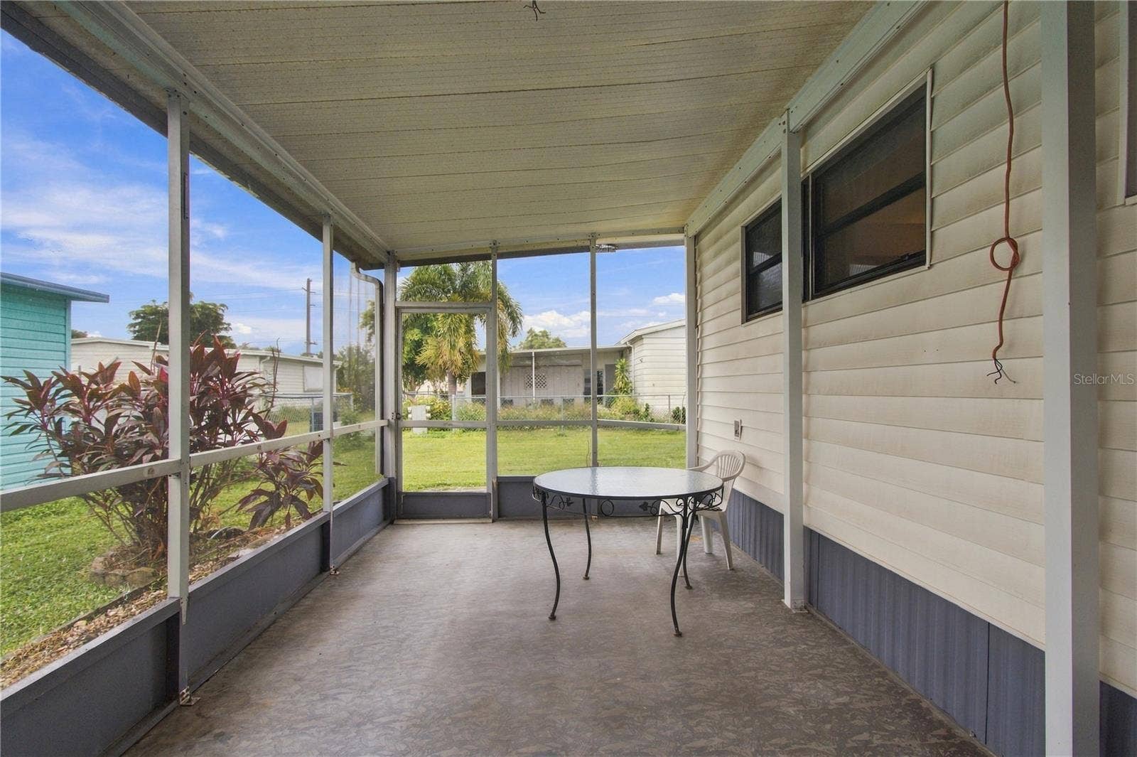 104 52ND AVENUE PLAZA E, Bradenton, FL 34203 104 52ND AVENUE PLAZA E, Bradenton, FL 34203