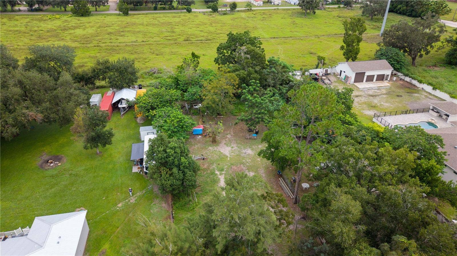 9714 ELLISON ROAD, Thonotosassa, FL 33592 9714 ELLISON ROAD, Thonotosassa, FL 33592