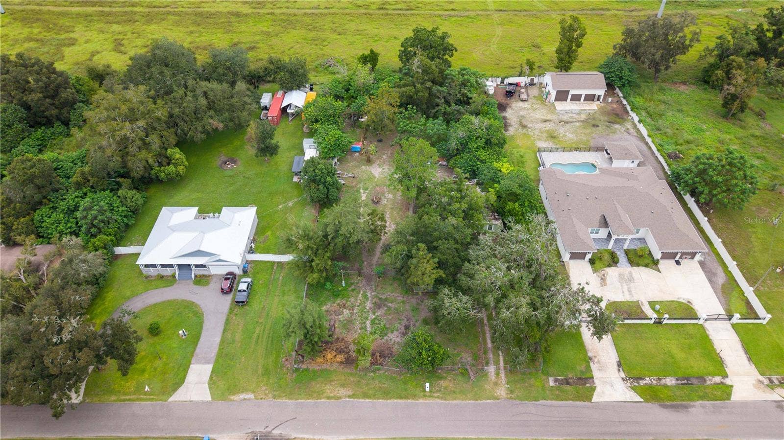 9714 ELLISON ROAD, Thonotosassa, FL 33592 9714 ELLISON ROAD, Thonotosassa, FL 33592