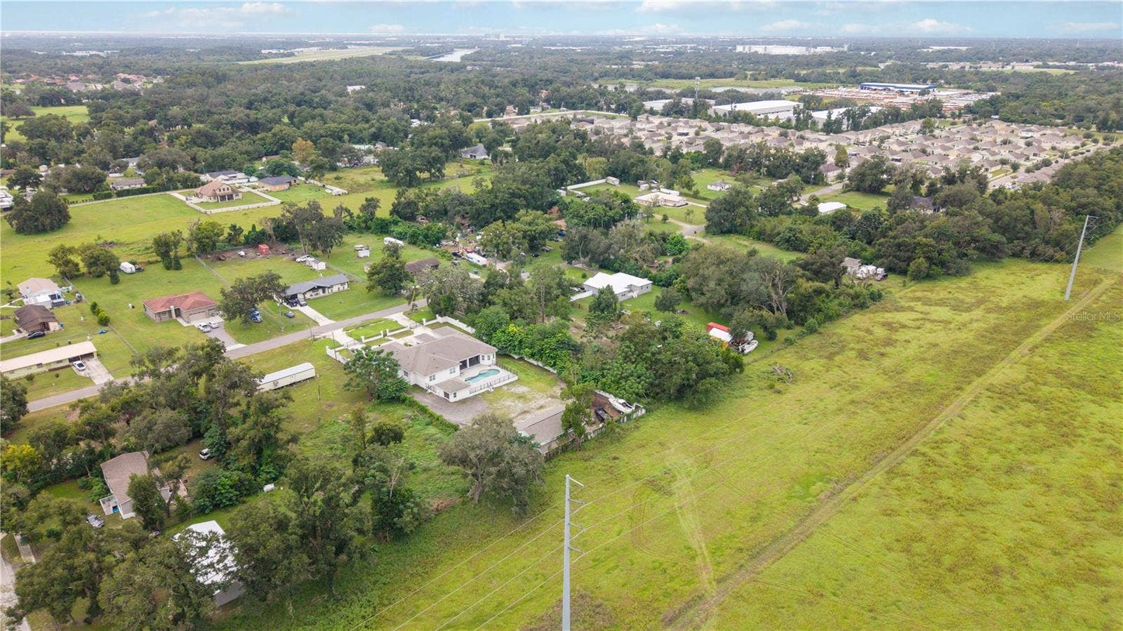 9714 ELLISON ROAD, Thonotosassa, FL 33592 9714 ELLISON ROAD, Thonotosassa, FL 33592