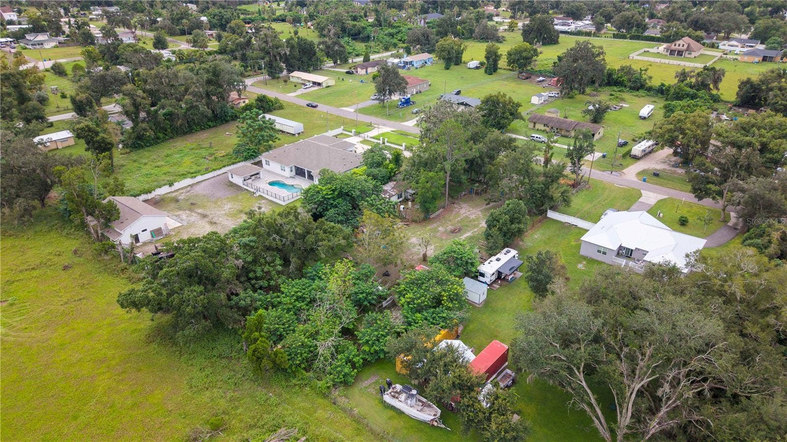 9714 ELLISON ROAD, Thonotosassa, FL 33592 9714 ELLISON ROAD, Thonotosassa, FL 33592