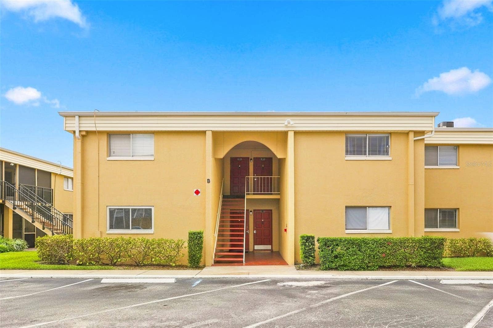 1000 LAKE OF THE WOODS BOULEVARD, #202B, Fern Park, FL 32730 1000 LAKE OF THE WOODS BOULEVARD, #202B, Fern Park, FL 32730