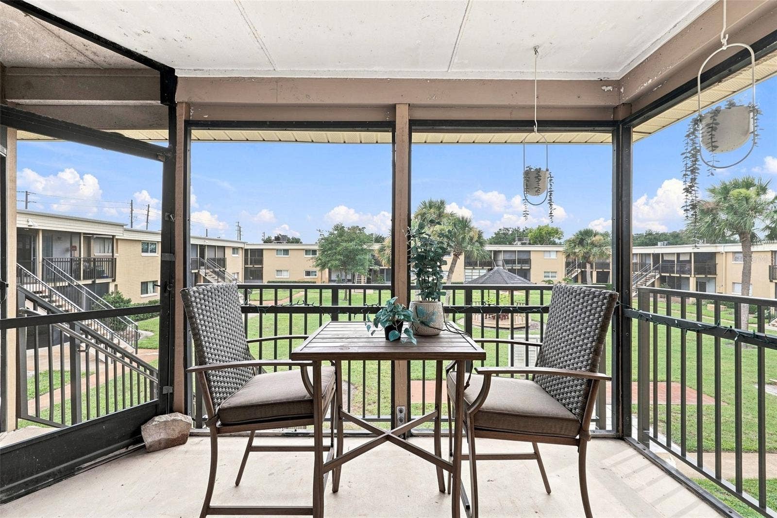 1000 LAKE OF THE WOODS BOULEVARD, #202B, Fern Park, FL 32730 1000 LAKE OF THE WOODS BOULEVARD, #202B, Fern Park, FL 32730