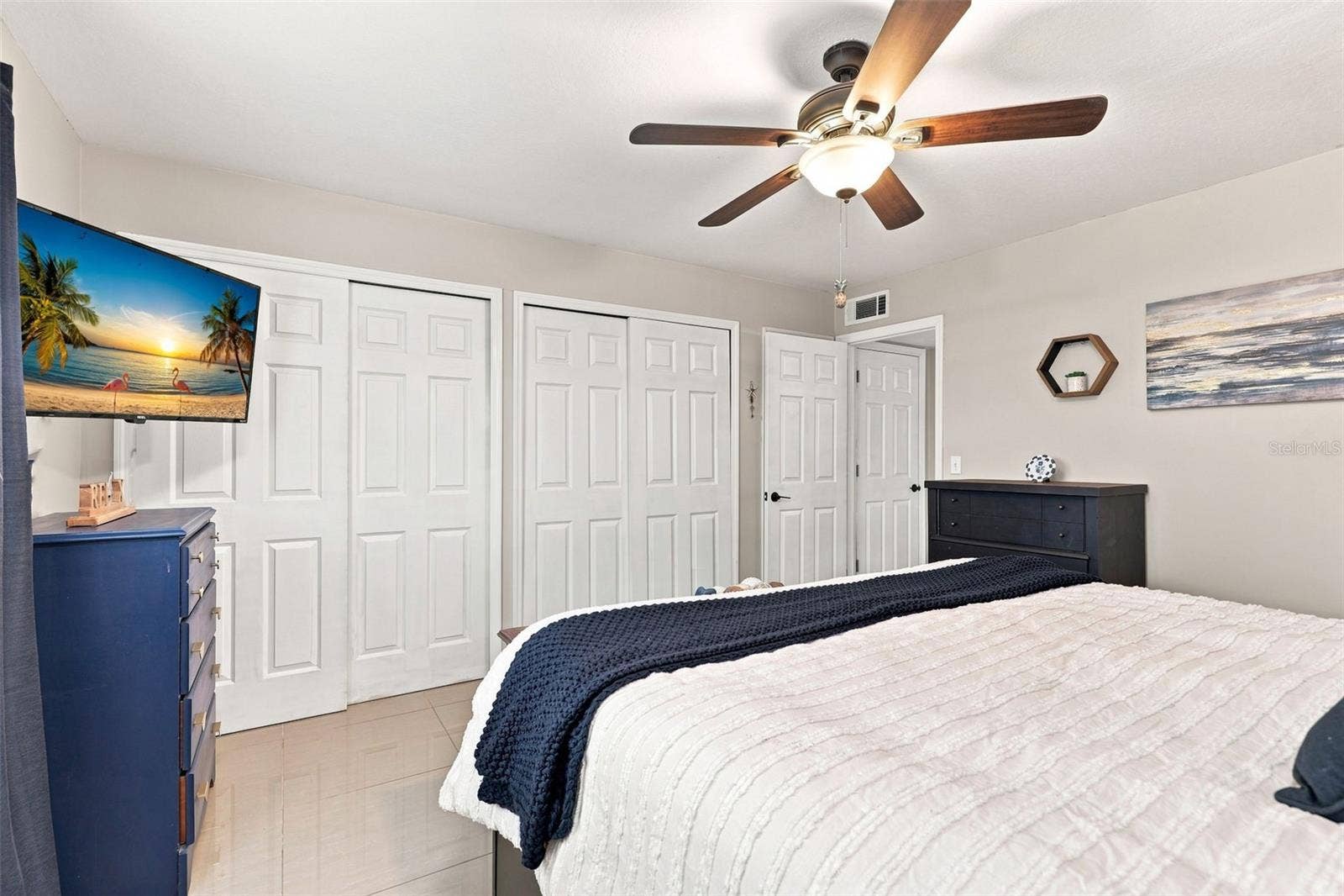 1000 LAKE OF THE WOODS BOULEVARD, #202B, Fern Park, FL 32730 1000 LAKE OF THE WOODS BOULEVARD, #202B, Fern Park, FL 32730