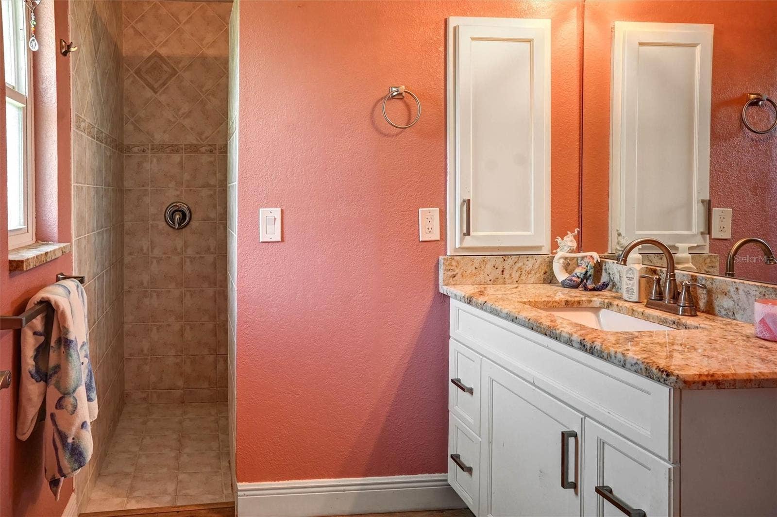 726 CALVERT AVENUE, Port Charlotte, FL 33948 Primary Bathroom