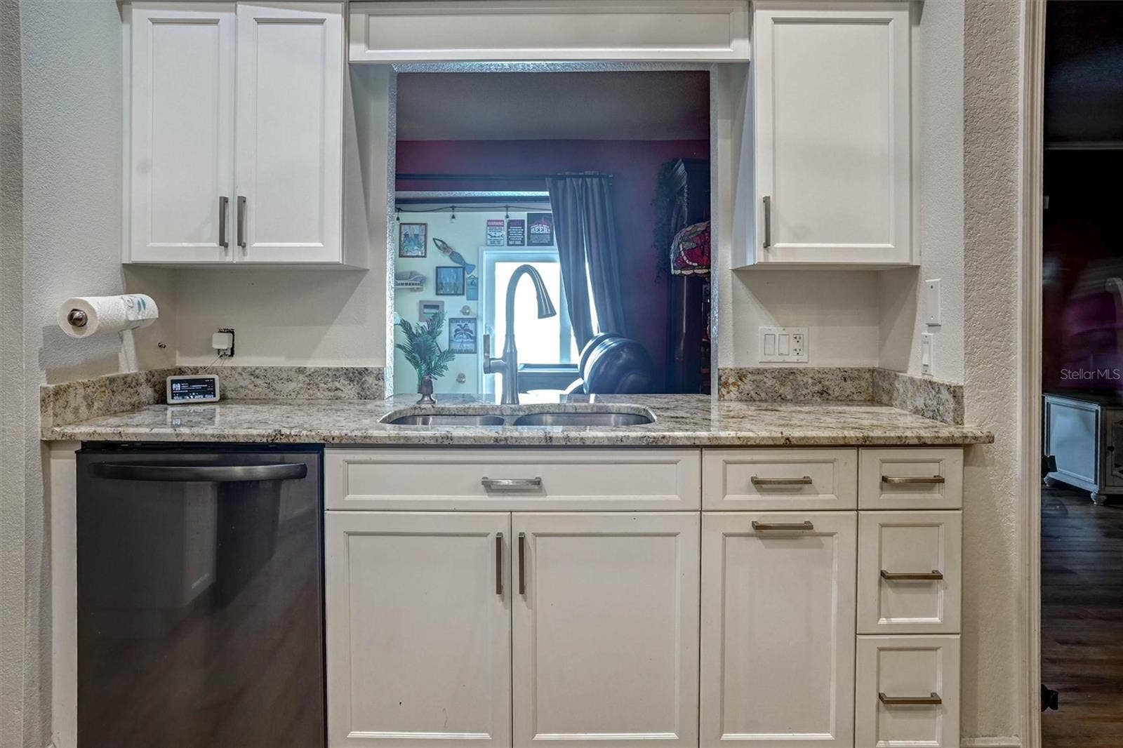 726 CALVERT AVENUE, Port Charlotte, FL 33948 Kitchen