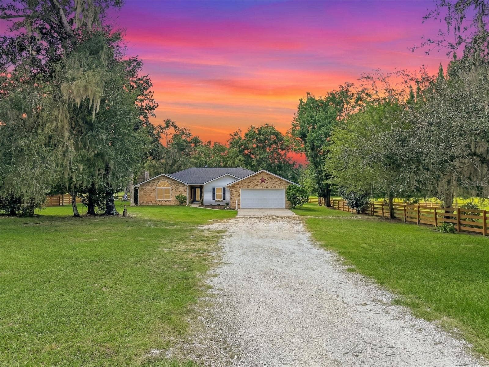 15561 PATRIOT DRIVE, Brooksville, FL 34601 15561 PATRIOT DRIVE, Brooksville, FL 34601
