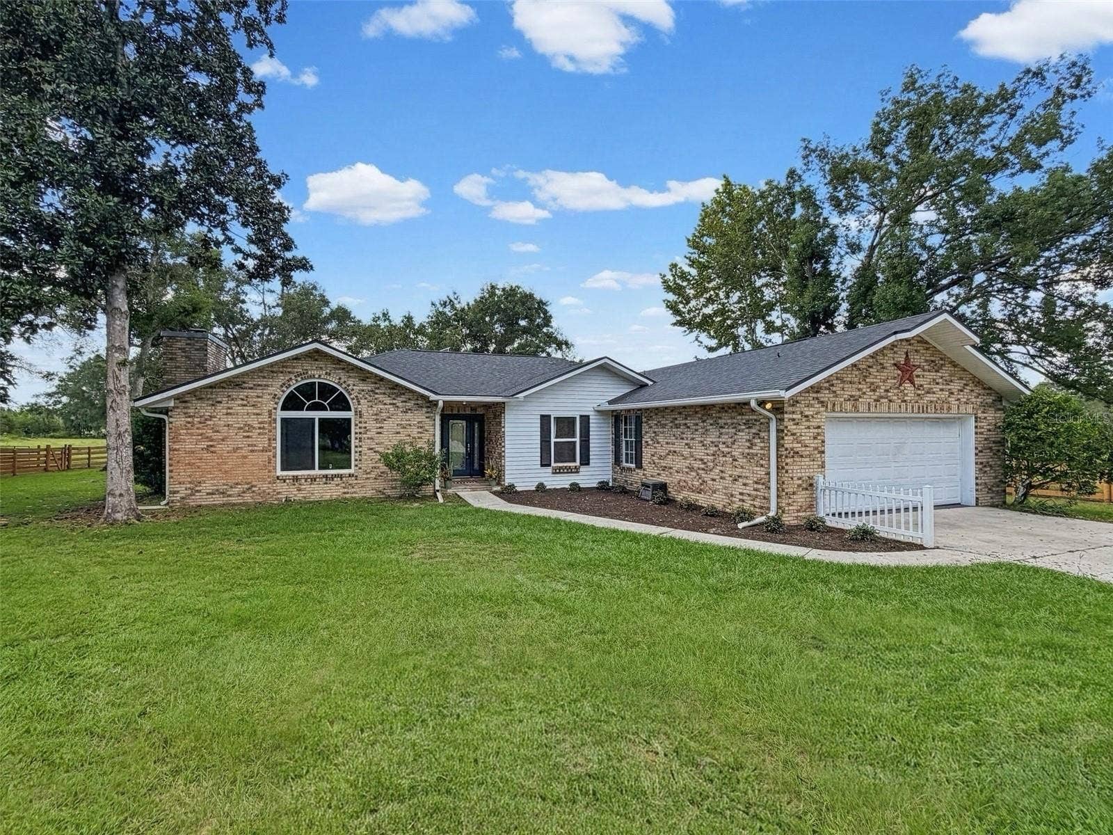 15561 PATRIOT DRIVE, Brooksville, FL 34601 15561 PATRIOT DRIVE, Brooksville, FL 34601