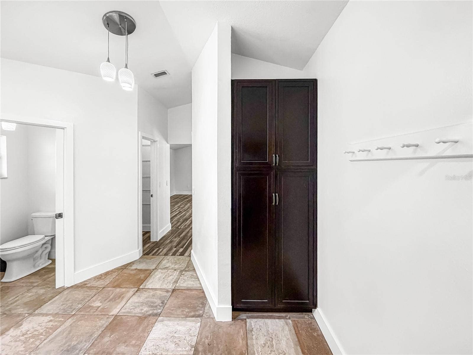 15561 PATRIOT DRIVE, Brooksville, FL 34601 Primary Bath
