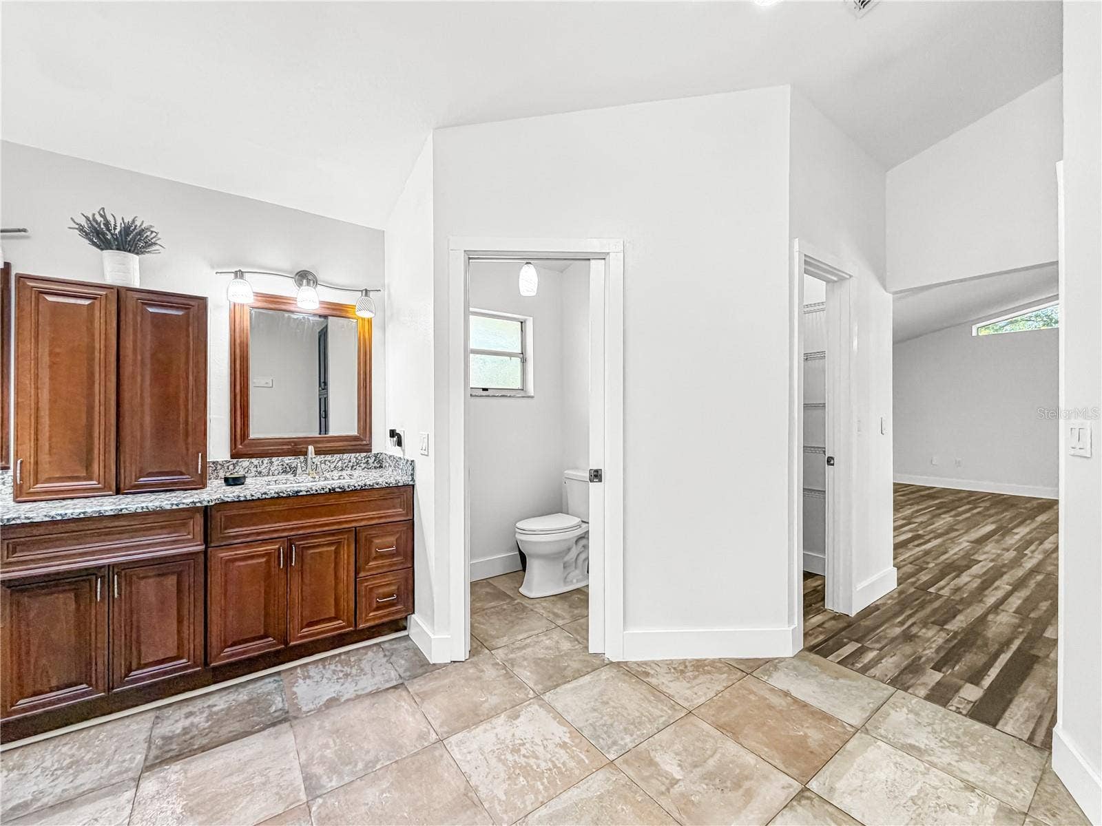 15561 PATRIOT DRIVE, Brooksville, FL 34601 Primary Bath Vanity