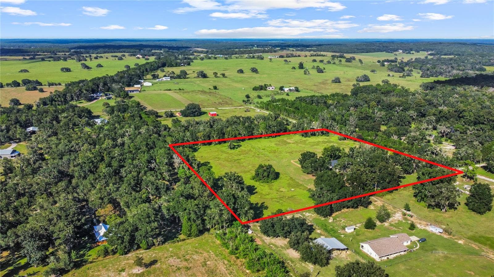 15561 PATRIOT DRIVE, Brooksville, FL 34601 15561 PATRIOT DRIVE, Brooksville, FL 34601