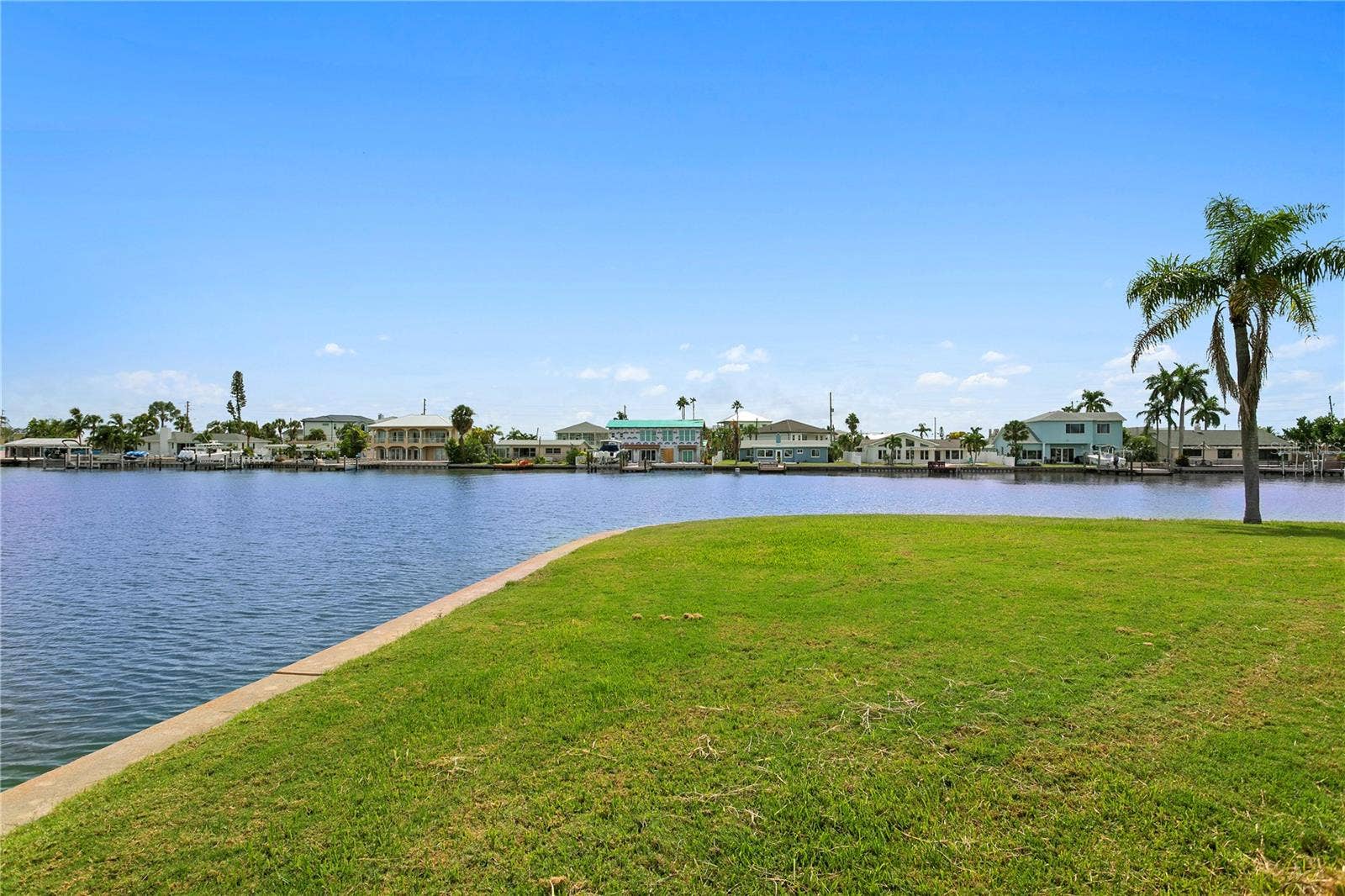 11625 6TH STREET E, Treasure Island, FL 33706 11625 6TH STREET E, Treasure Island, FL 33706