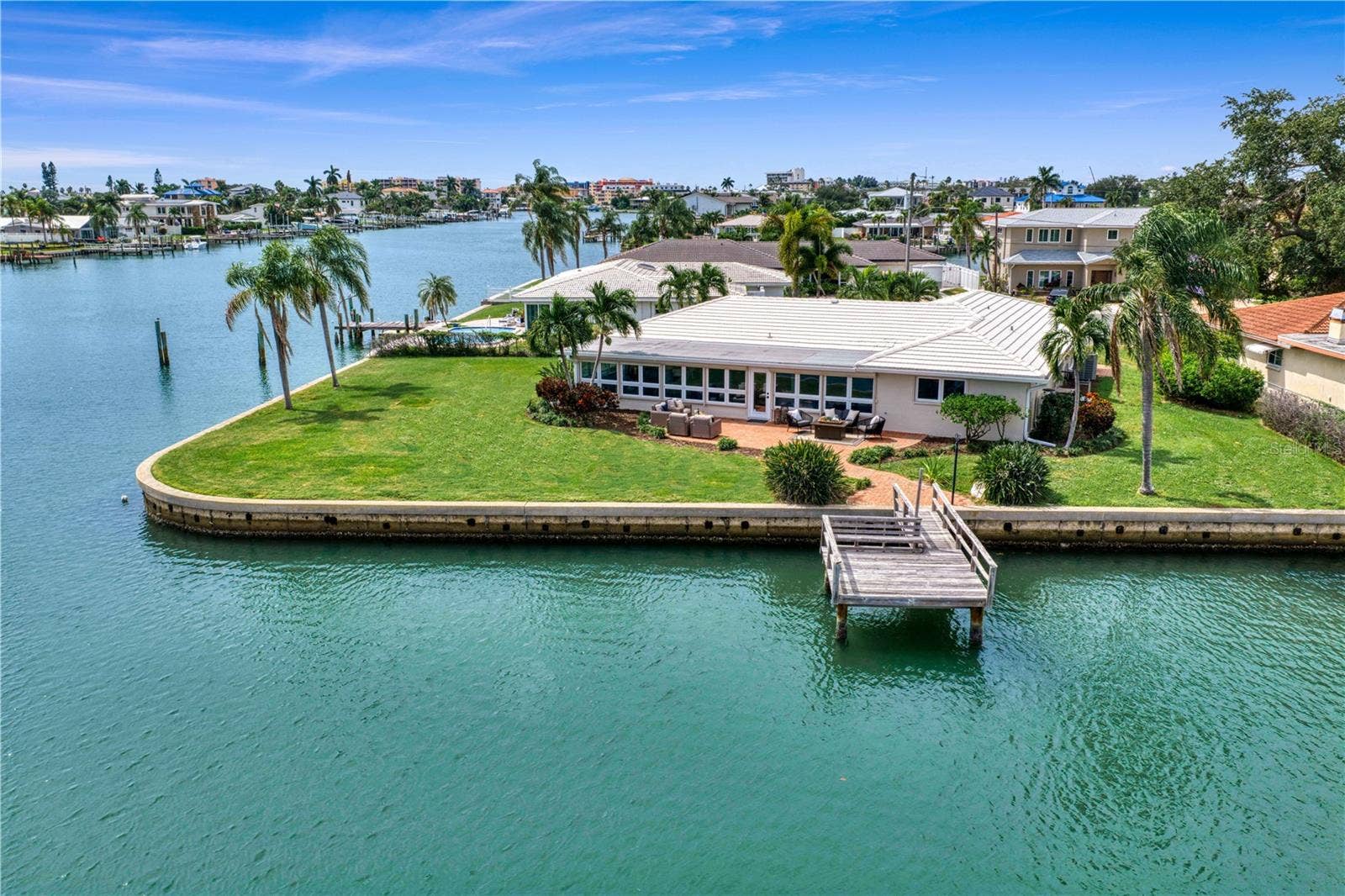 11625 6TH STREET E, Treasure Island, FL 33706 11625 6TH STREET E, Treasure Island, FL 33706