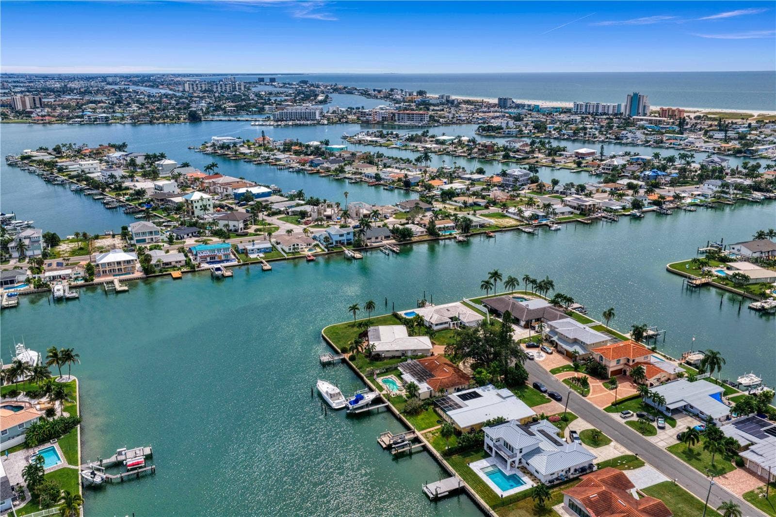 11625 6TH STREET E, Treasure Island, FL 33706 11625 6TH STREET E, Treasure Island, FL 33706