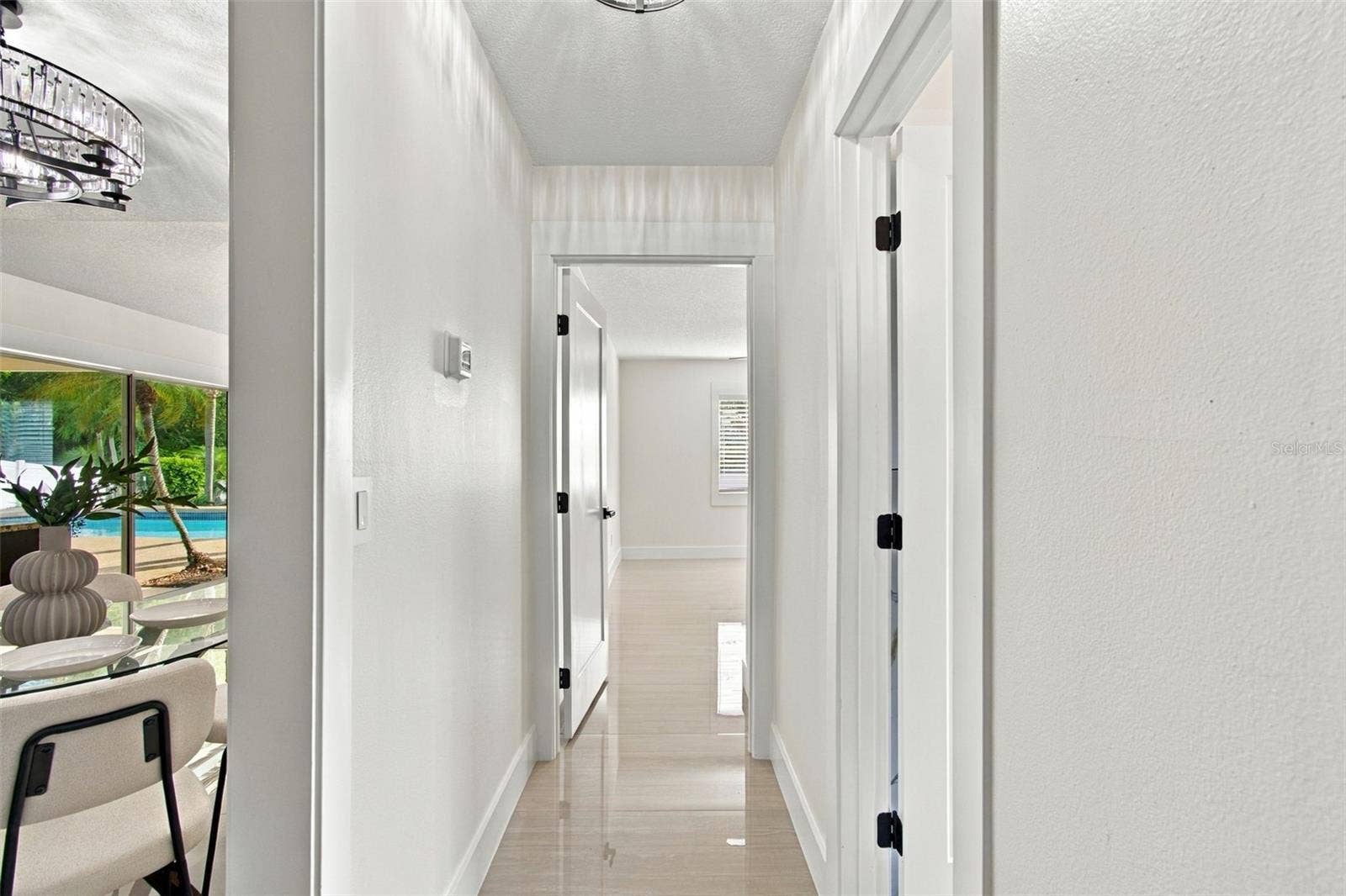 Laundy Room Entry