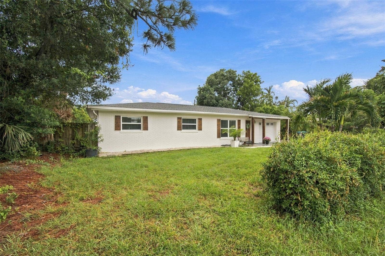 11442 86TH AVENUE, Seminole, FL 33772