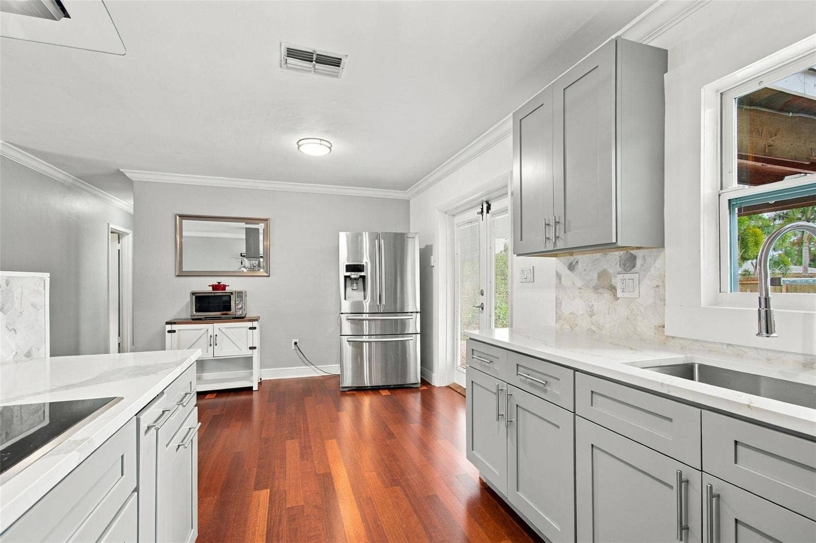 11442 86TH AVENUE, Seminole, FL 33772