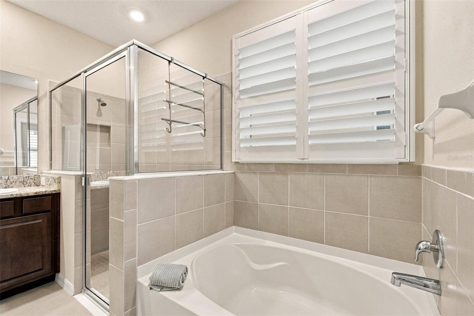32337 CONCHSHELL SAIL STREET, Wesley Chapel, FL 33545 Primary en suite-full soaker tub