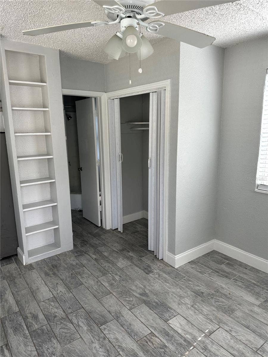 649 7TH AVENUE N, St Petersburg, FL 33701 649 7TH AVENUE N, St Petersburg, FL 33701