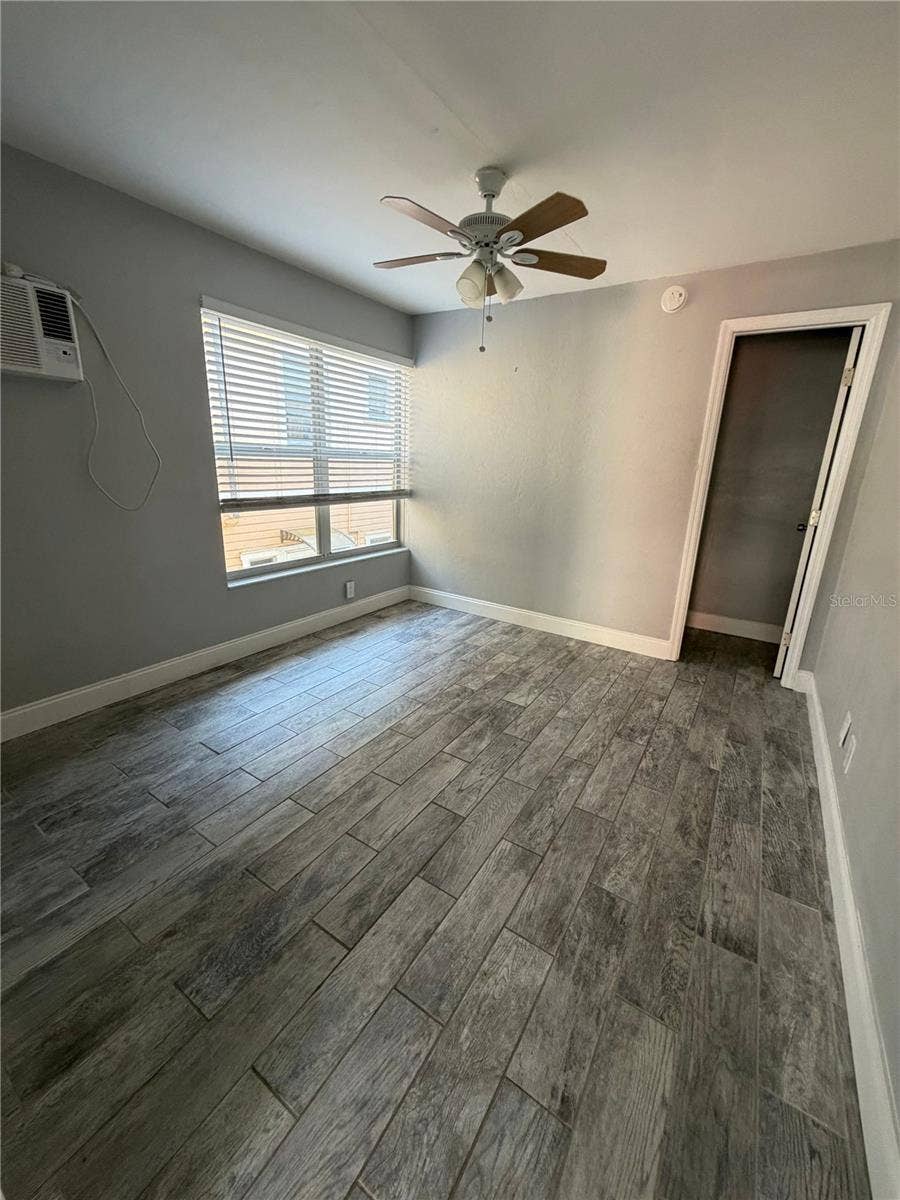 649 7TH AVENUE N, St Petersburg, FL 33701 649 7TH AVENUE N, St Petersburg, FL 33701