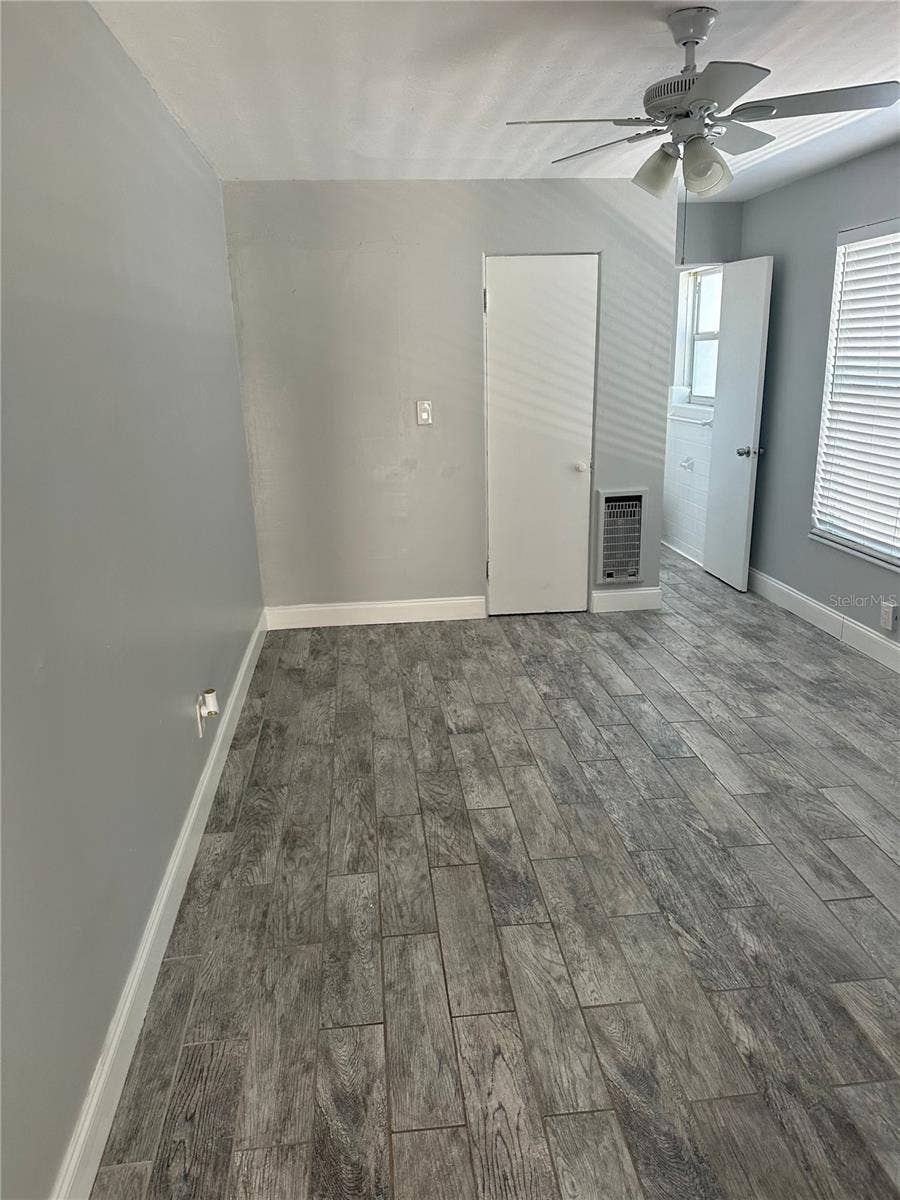 649 7TH AVENUE N, St Petersburg, FL 33701 649 7TH AVENUE N, St Petersburg, FL 33701