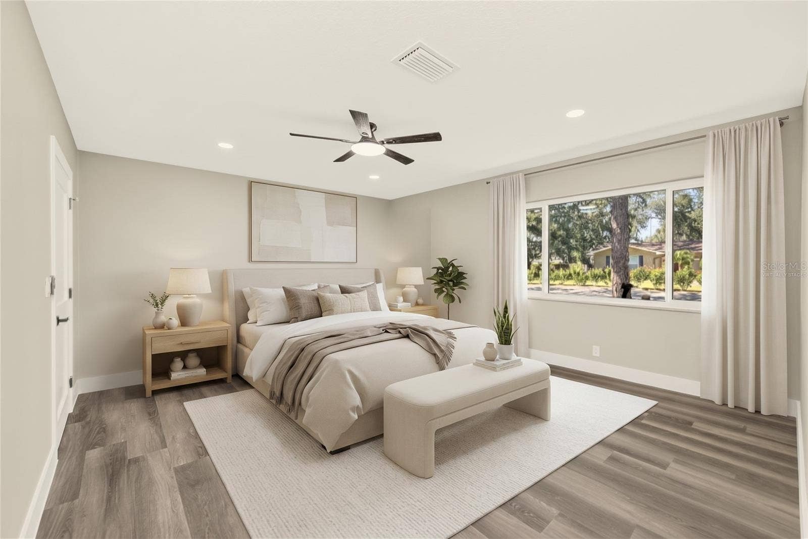 1595 OAK LANE, Clearwater, FL 33764 Virtually Staged