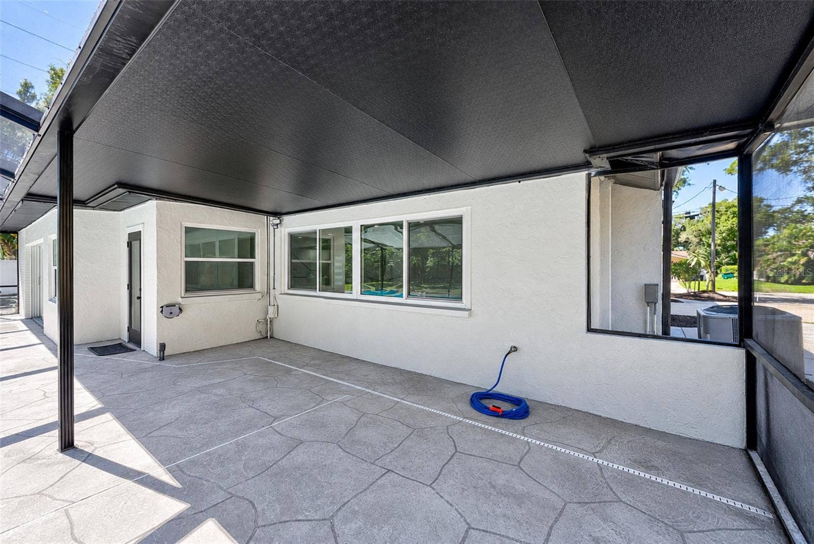 1595 OAK LANE, Clearwater, FL 33764 1595 OAK LANE, Clearwater, FL 33764