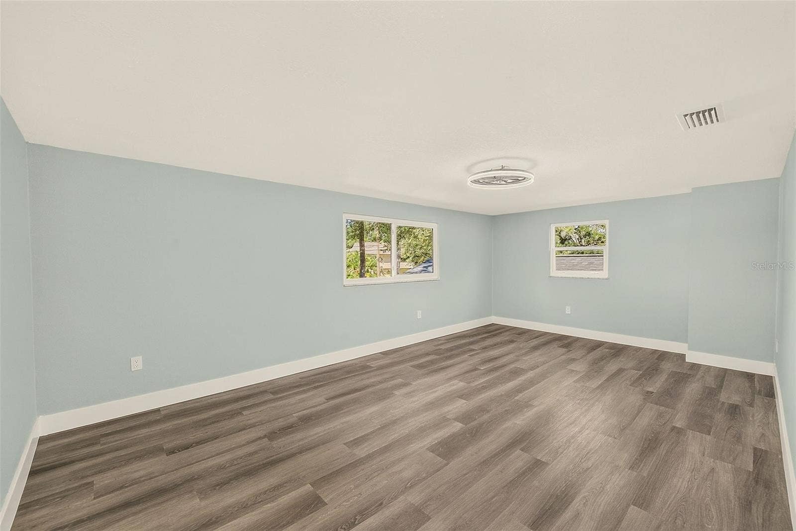 1595 OAK LANE, Clearwater, FL 33764 1595 OAK LANE, Clearwater, FL 33764