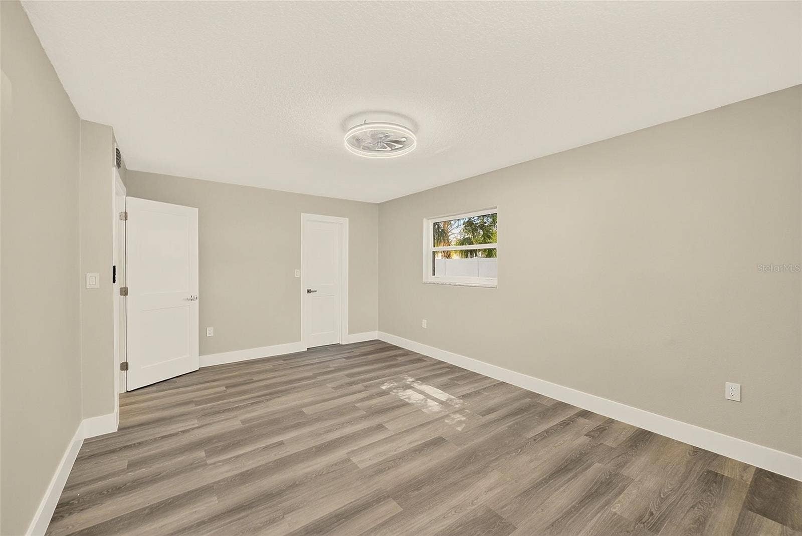 1595 OAK LANE, Clearwater, FL 33764 1595 OAK LANE, Clearwater, FL 33764