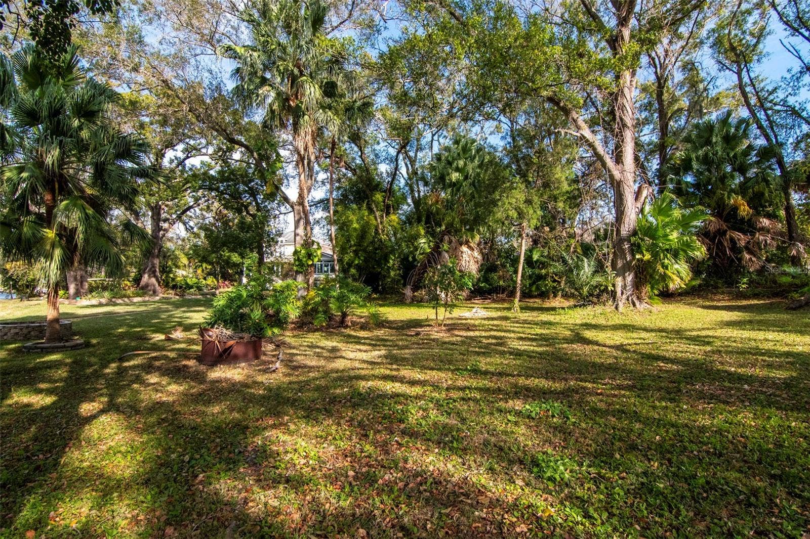3306 N PERRY AVENUE, Tampa, FL 33603 3306 N PERRY AVENUE, Tampa, FL 33603