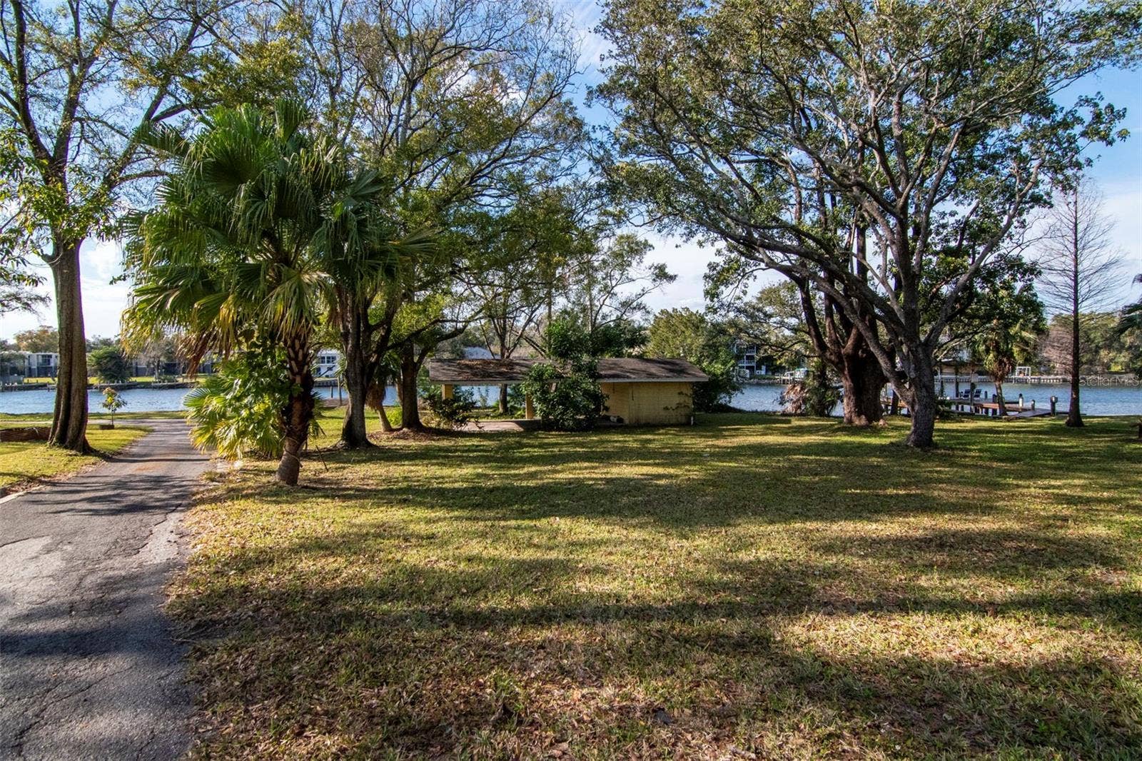 3306 N PERRY AVENUE, Tampa, FL 33603 3306 N PERRY AVENUE, Tampa, FL 33603