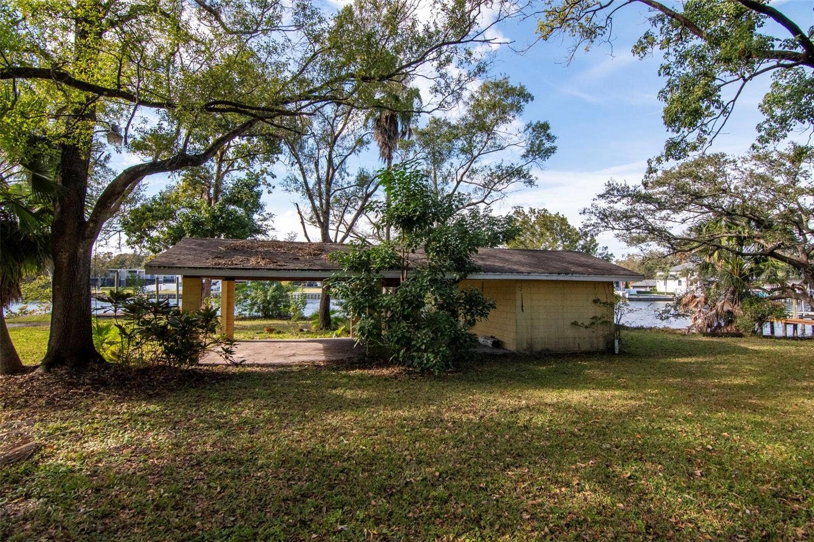 3306 N PERRY AVENUE, Tampa, FL 33603 3306 N PERRY AVENUE, Tampa, FL 33603