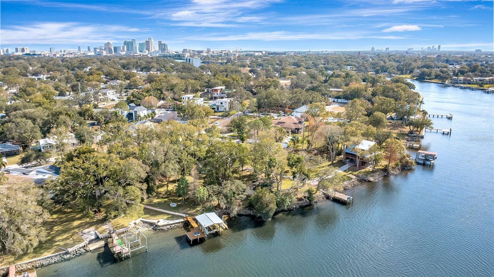 3304 N PERRY AVENUE, Tampa, FL 33603 3304 N PERRY AVENUE, Tampa, FL 33603